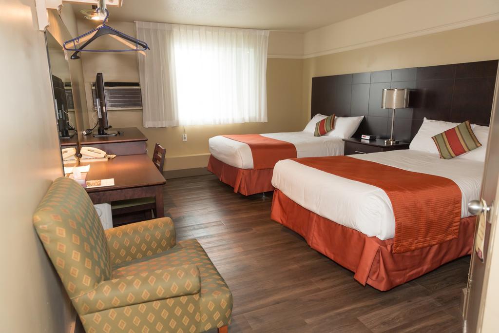 Hotel-Resto-Bar Le Journel Saint-Joseph-de-Beauce ภายนอก รูปภาพ